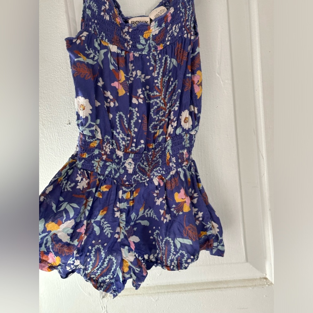 EUC Roxy Girl Purple Floral Short Romper